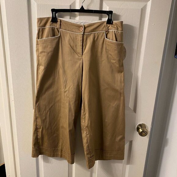 NWT Speechless Women Capri Pants Size 11 NWT - Picture 1 of 11